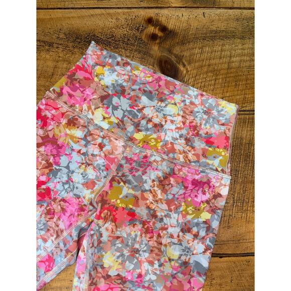 Womens Lululemon Align Leggings High Rise Inflorescence Multi Pink Floral 4 - Picture 2 of 8